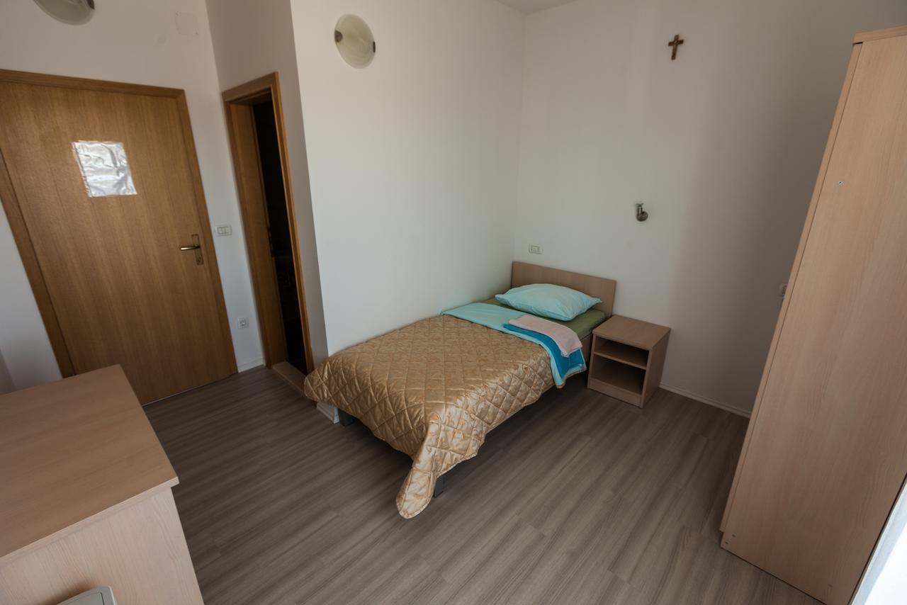 Hotel Ivankovic Međugorje Oda fotoğraf